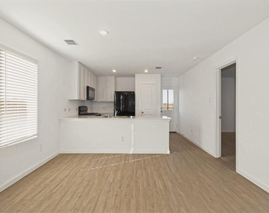 1016 Cortijo Way - Photo Thumbnail 6