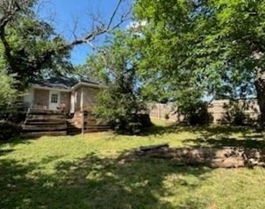 430 E Hull Street - Photo Thumbnail 12