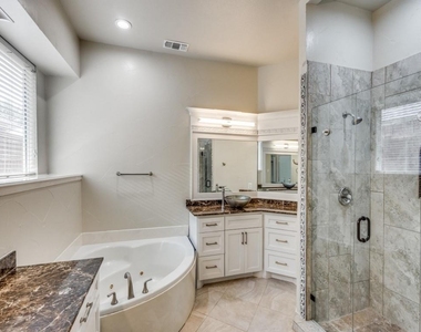 4612 Old Pond Drive - Photo Thumbnail 14