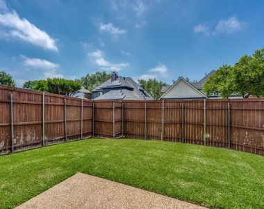 4612 Old Pond Drive - Photo Thumbnail 23