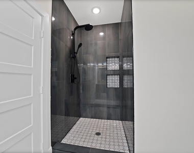 2925 River Ridge Court - Photo Thumbnail 19
