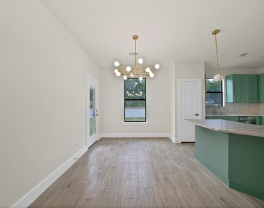 2925 River Ridge Court - Photo Thumbnail 7
