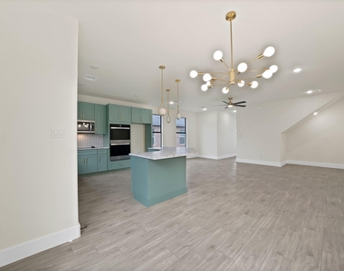 2925 River Ridge Court - Photo Thumbnail 8
