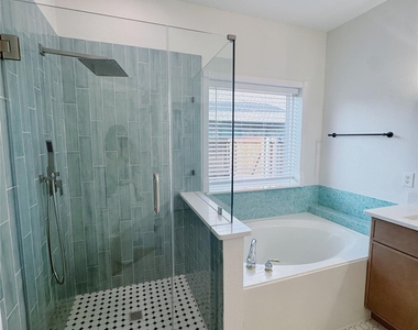 8339 Davis Drive - Photo Thumbnail 17