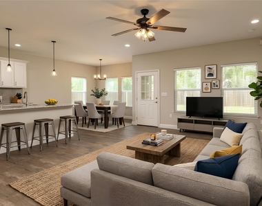 405 Titus Drive - Photo Thumbnail 11