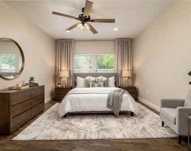 405 Titus Drive - Photo Thumbnail 26