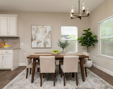 405 Titus Drive - Photo Thumbnail 13