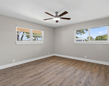 161 Tomlinson Road - Photo Thumbnail 14