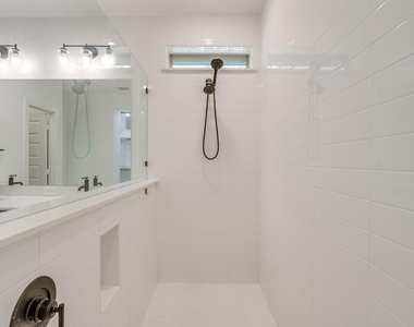 708 Pheasant Run Street - Photo Thumbnail 20