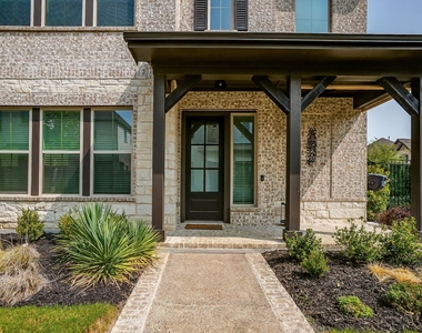 708 Pheasant Run Street - Photo Thumbnail 1