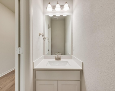 6909 Yellow Hammer Way - Photo Thumbnail 8