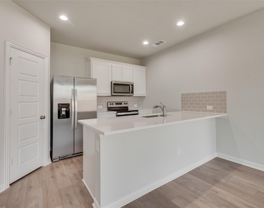 6909 Yellow Hammer Way - Photo Thumbnail 6
