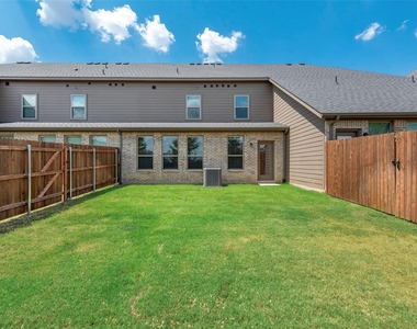 6909 Yellow Hammer Way - Photo Thumbnail 16