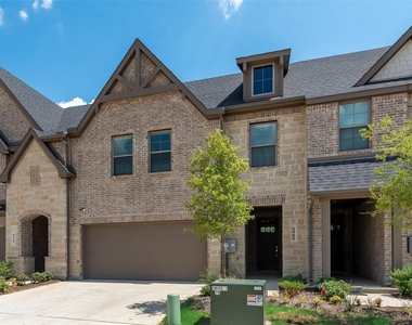 6909 Yellow Hammer Way - Photo Thumbnail 1