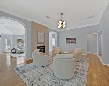 409 Bryce Lane - Photo Thumbnail 4