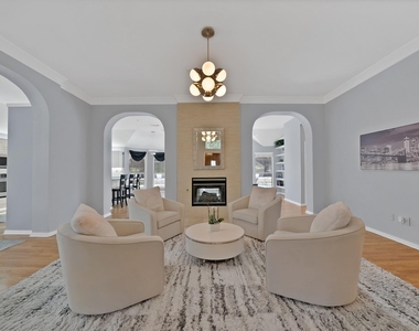 409 Bryce Lane - Photo Thumbnail 2