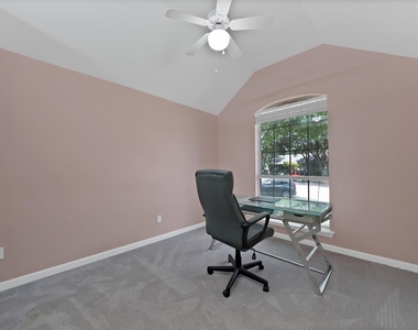 409 Bryce Lane - Photo Thumbnail 18
