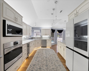 409 Bryce Lane - Photo Thumbnail 12