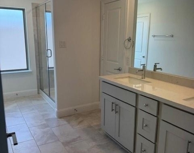 109 North Sky Drive - Photo Thumbnail 19