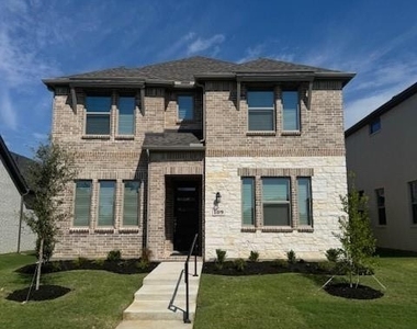 109 North Sky Drive - Photo Thumbnail 1