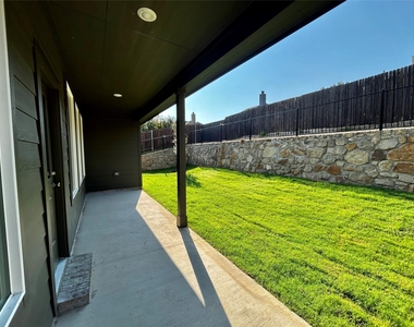 443 Ridge Drive - Photo Thumbnail 24