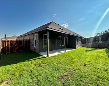 443 Ridge Drive - Photo Thumbnail 25