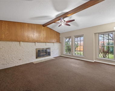 2801 Vancouver Street - Photo Thumbnail 8