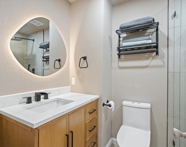 1339 Barclay Drive - Photo Thumbnail 16