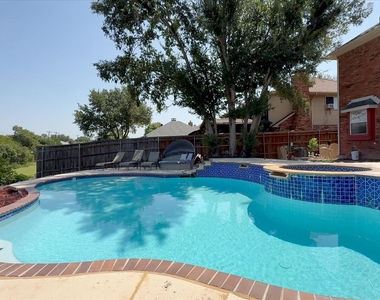 1339 Barclay Drive - Photo Thumbnail 22