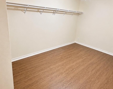 2450 Union Lane - Photo Thumbnail 16
