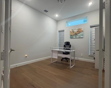 12609 Diamond Creek Drive - Photo Thumbnail 26