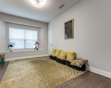 1412 Baynes Drive - Photo Thumbnail 23