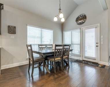 1412 Baynes Drive - Photo Thumbnail 9