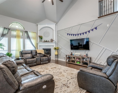 1412 Baynes Drive - Photo Thumbnail 7