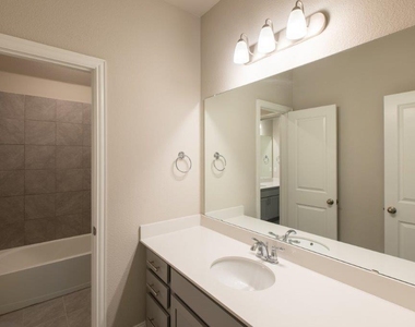 3125 Swather Drive - Photo Thumbnail 30