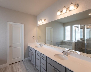 3125 Swather Drive - Photo Thumbnail 17
