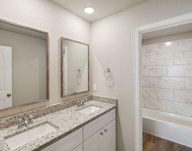 712 Taliaferro - Photo Thumbnail 21