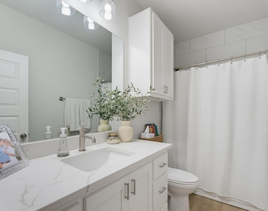 1527 Fletchers Path - Photo Thumbnail 30