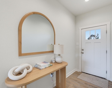 1527 Fletchers Path - Photo Thumbnail 15