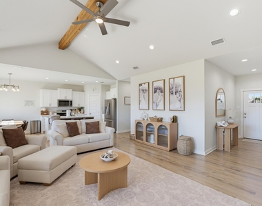 1527 Fletchers Path - Photo Thumbnail 14