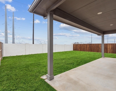 624 Rain Barrel Place - Photo Thumbnail 19
