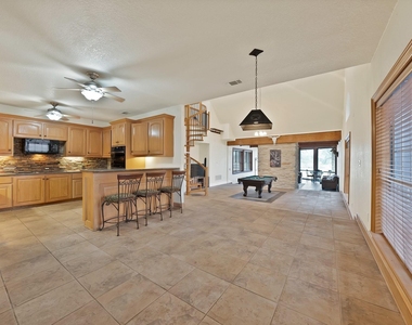 9580 Brockrim Lane - Photo Thumbnail 9