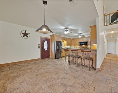 9580 Brockrim Lane - Photo Thumbnail 8