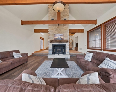 9580 Brockrim Lane - Photo Thumbnail 5