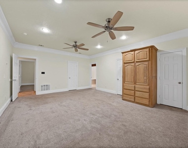 9580 Brockrim Lane - Photo Thumbnail 12