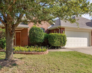 3816 Denridge Lane - Photo Thumbnail 1