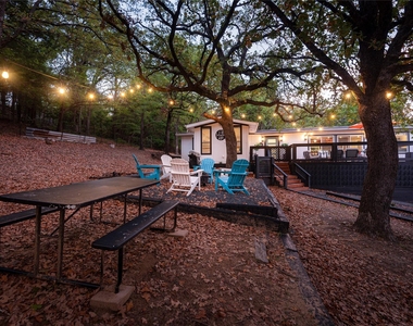 251 Queens Drive - Photo Thumbnail 38