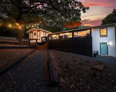 251 Queens Drive - Photo Thumbnail 34