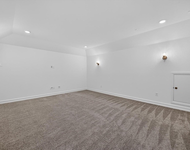 4001 Maida Road - Photo Thumbnail 33