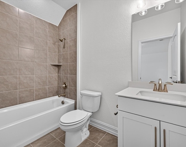 4001 Maida Road - Photo Thumbnail 26